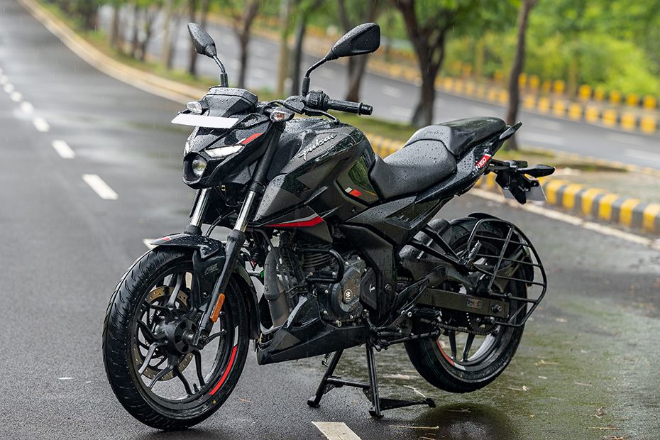 Bajaj Pulsar N160